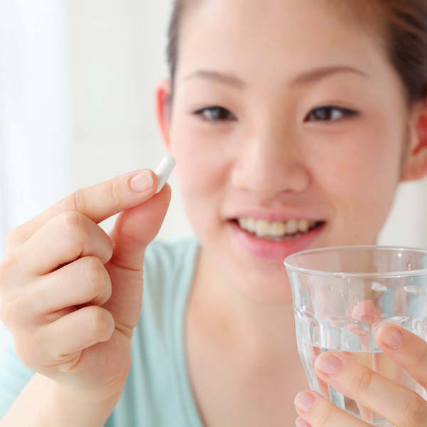 薬を水で飲む理由